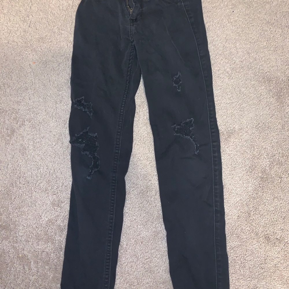 Black ripped hollister jeans